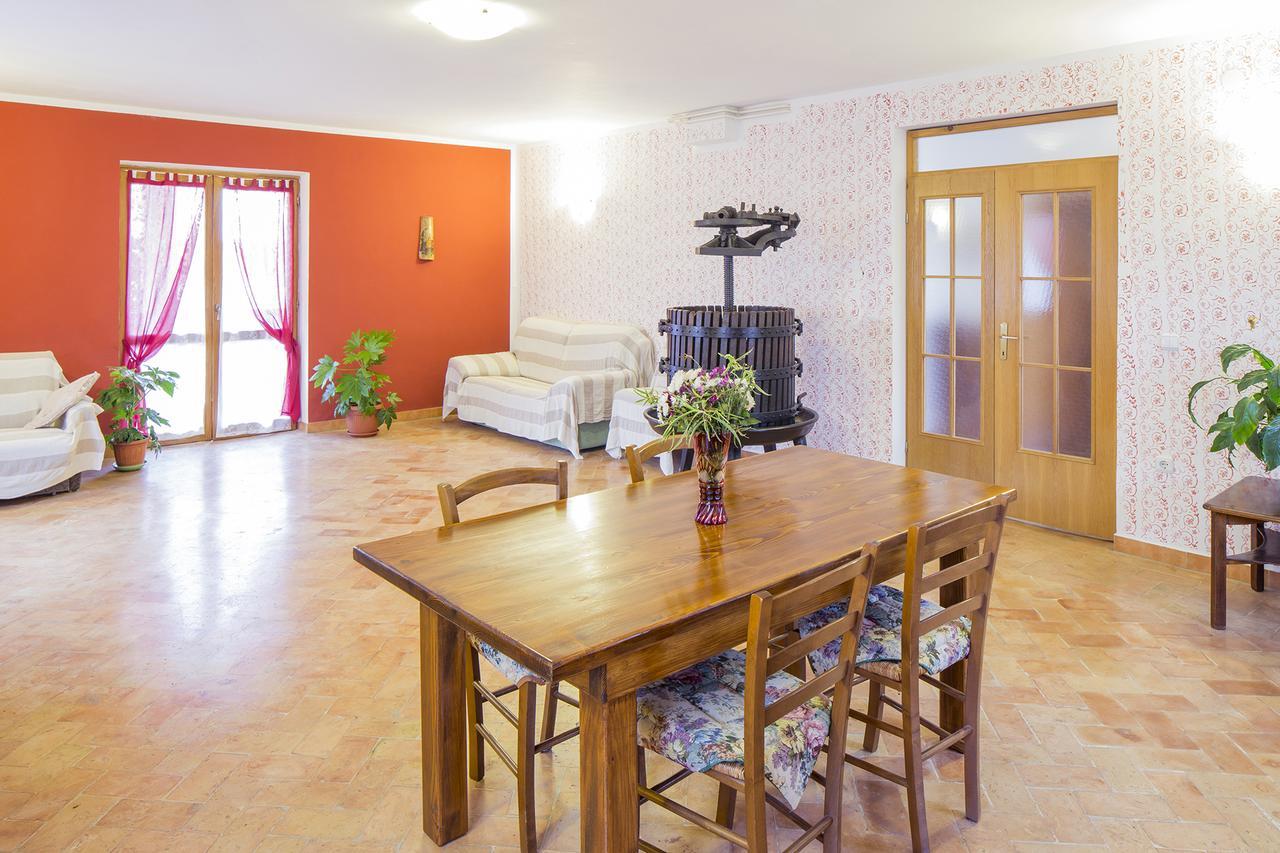 Mon Perin Castrum - Apartman Valentina Bale Esterno foto